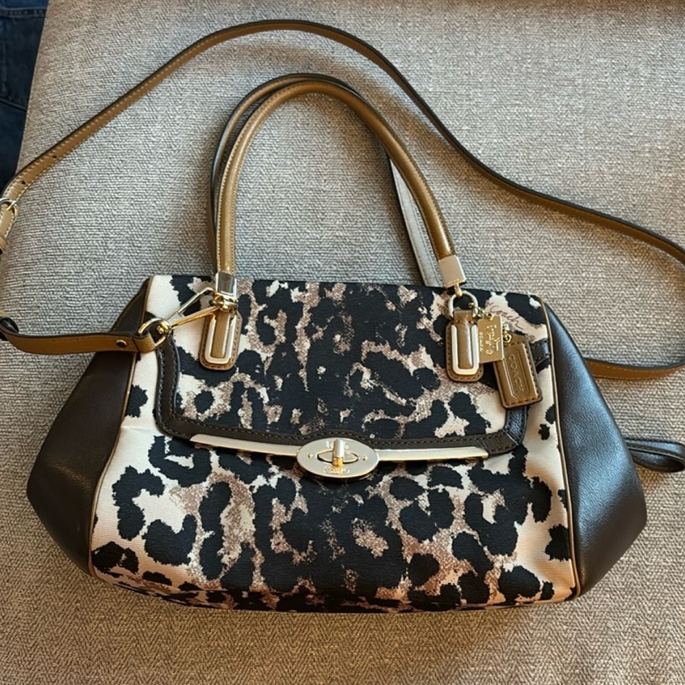 So on trend! Coach Leopard Print Handbag - Black and Tan